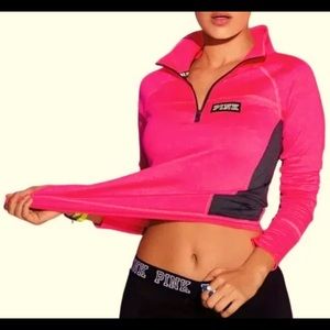 Victoria’s Secret Ultimate Quarter Zip in XS